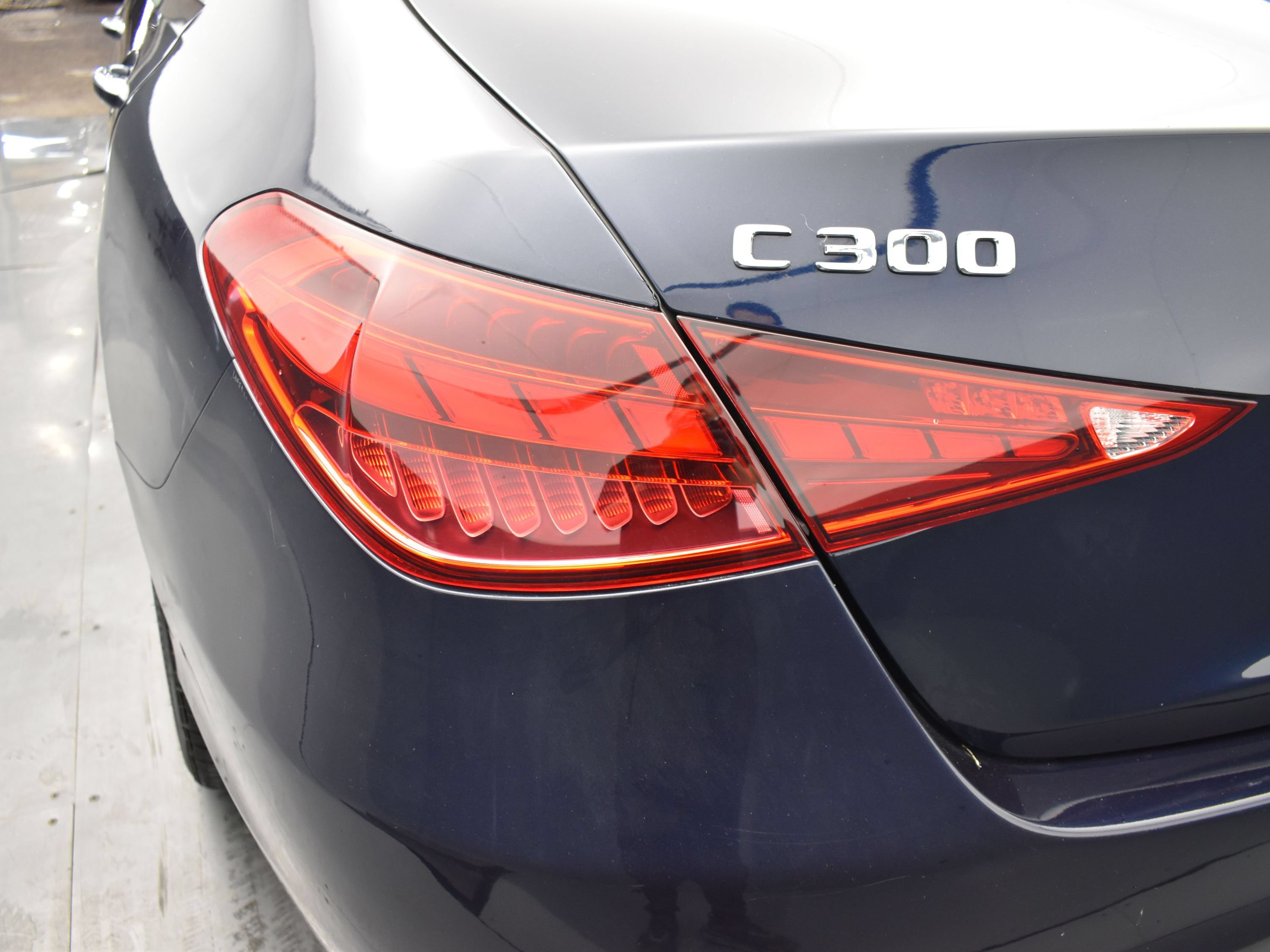 Used 2022 Mercedes-Benz C 300 4MATIC Sedan w/ Advanced USB Package image 7