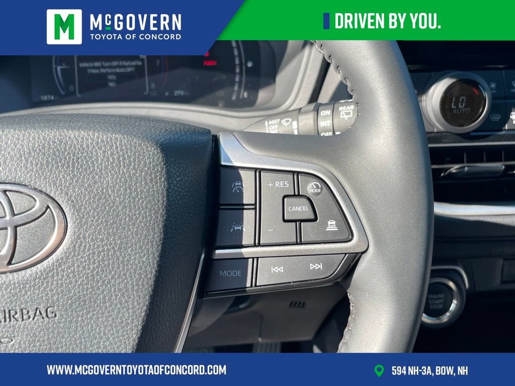Used 2026 Toyota Grand Highlander AWD image 17