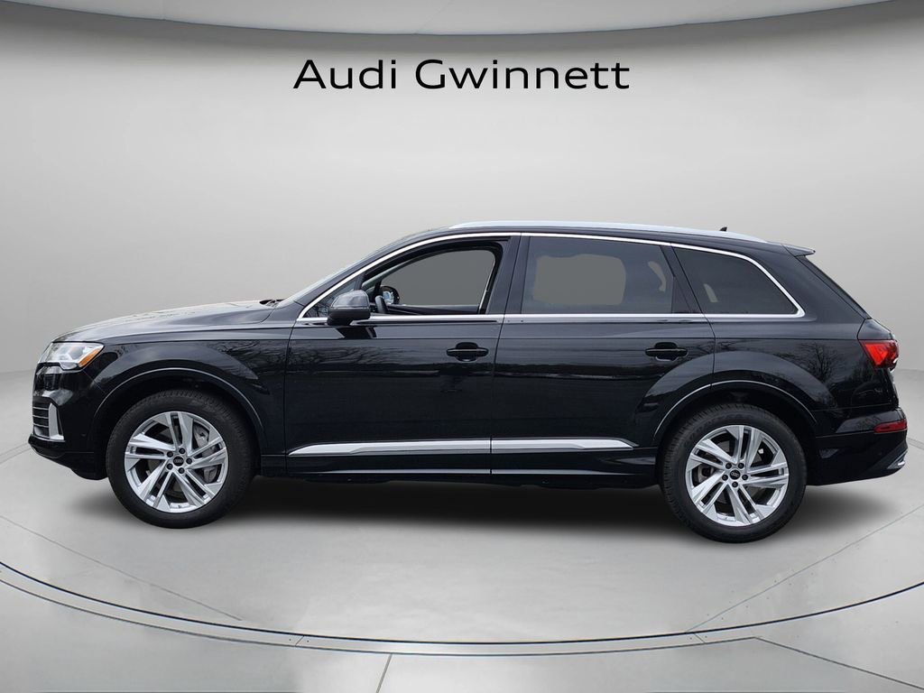 Used 2023 Audi Q7 2.0T Premium w/ Convenience Package image 3