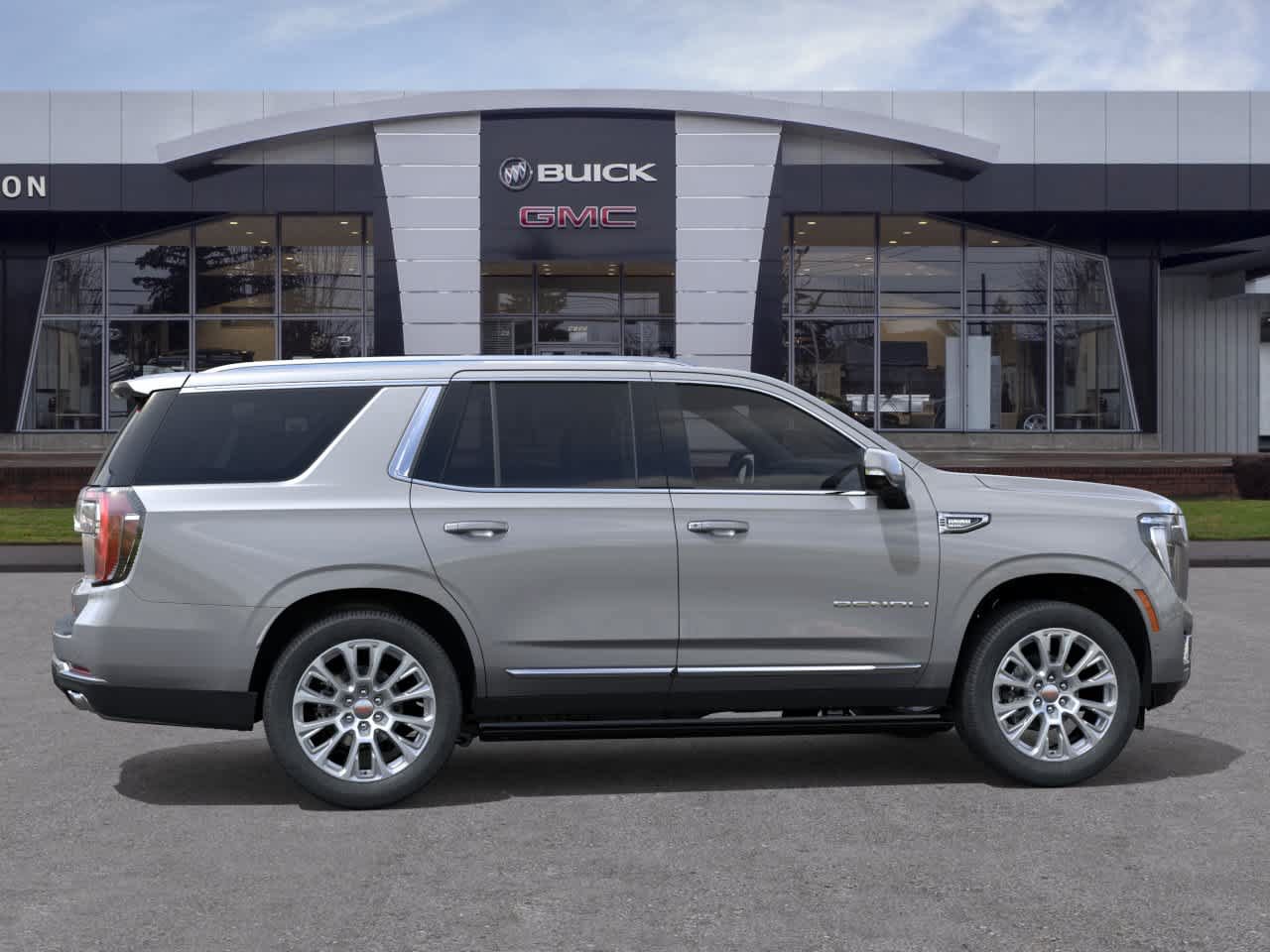 New 2026 GMC Yukon Denali w/ Denali Reserve Package AWD/4WD image 5