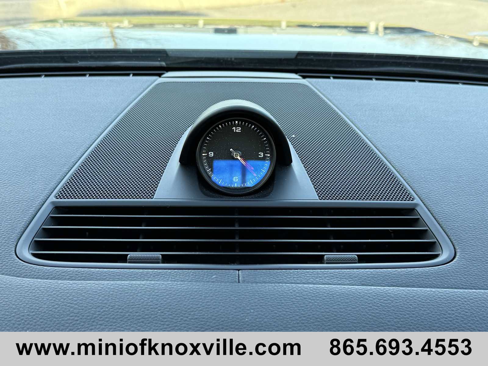 Used 2018 Porsche Panamera 4 image 27