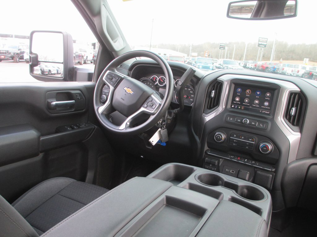 Certified 2022 Chevrolet Silverado 2500 Custom w/ Custom Value Package image 19