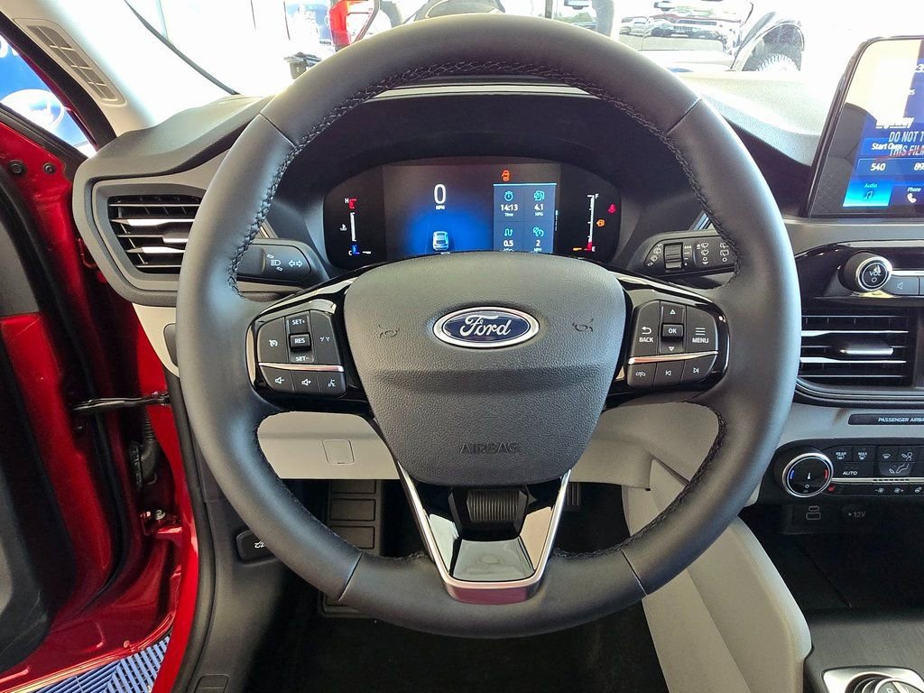 New 2025 Ford Escape Active w/ Cold Weather Package image 13
