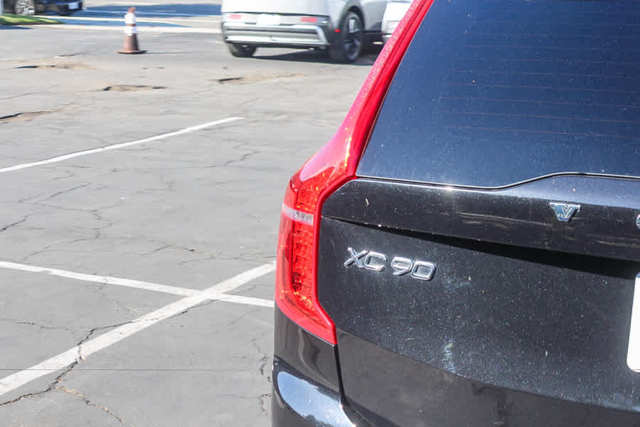 Used 2021 Volvo XC90 T6 Inscription w/ Advanced Package AWD/4WD image 8
