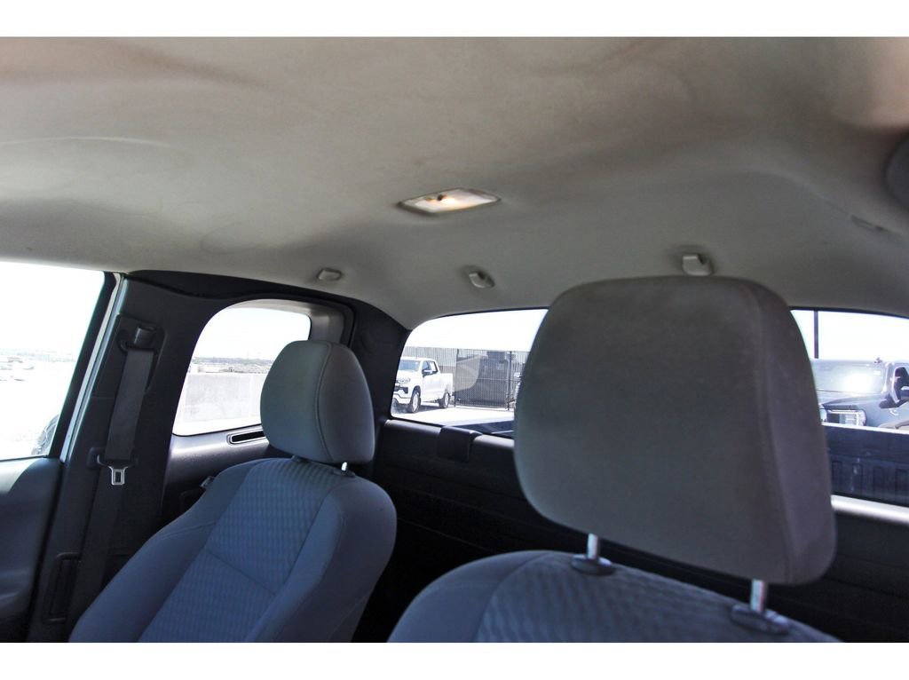 Used 2022 Toyota Tacoma SR AWD/4WD image 21