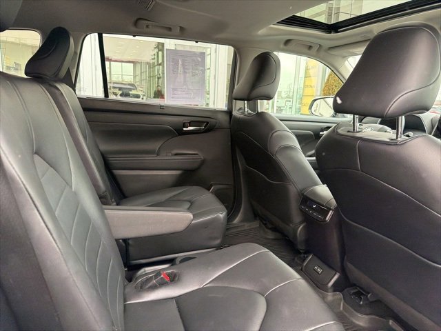 Certified 2024 Toyota Highlander XLE image 55
