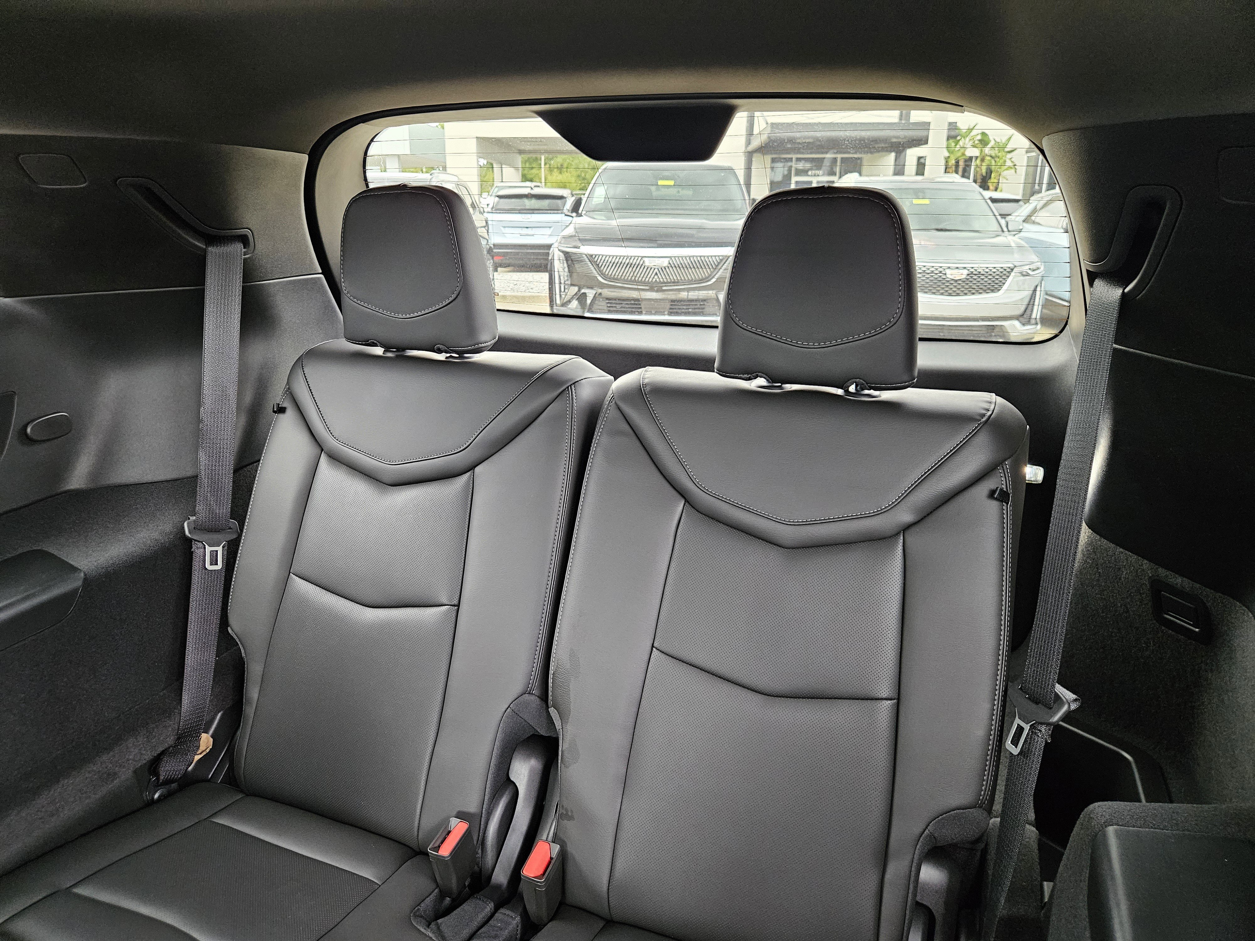 New 2025 Cadillac XT6 Premium Luxury w/ Technology Package FWD image 15