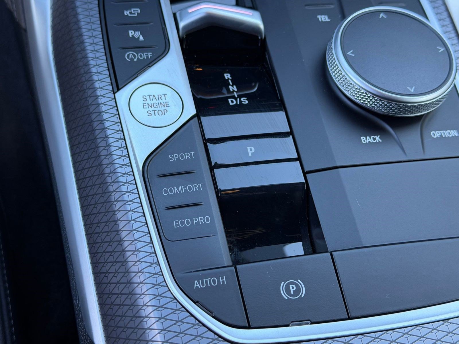 Certified 2025 BMW M440i Coupe image 25