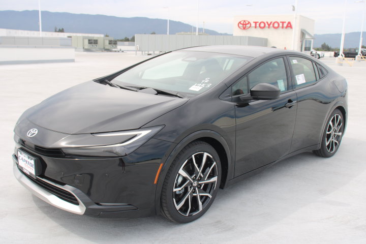 New 2027 Toyota Prius Plug-In Hybrid w/ Limited Premium Package FWD image 6