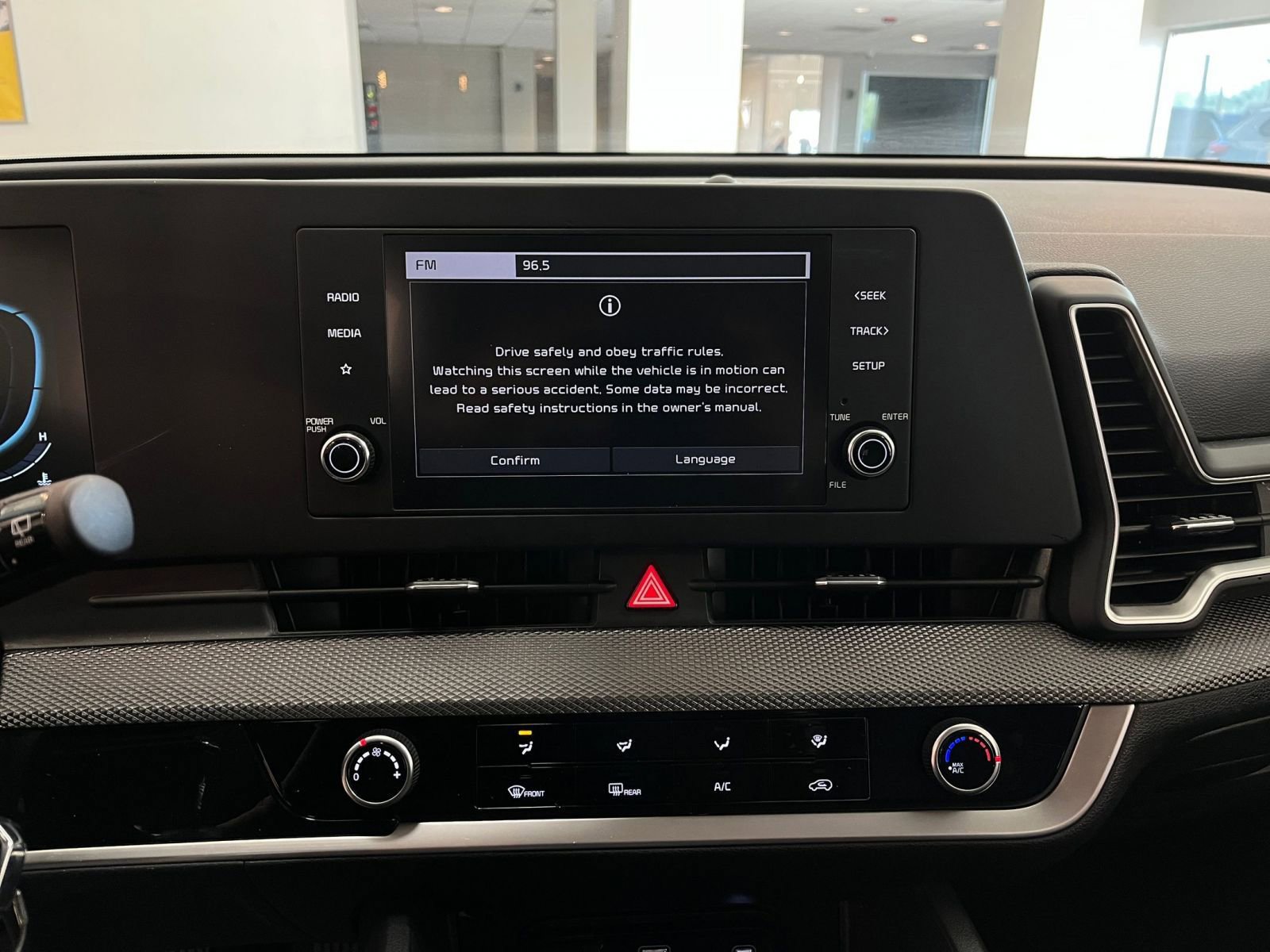 Used 2025 Kia Sportage LX FWD image 20