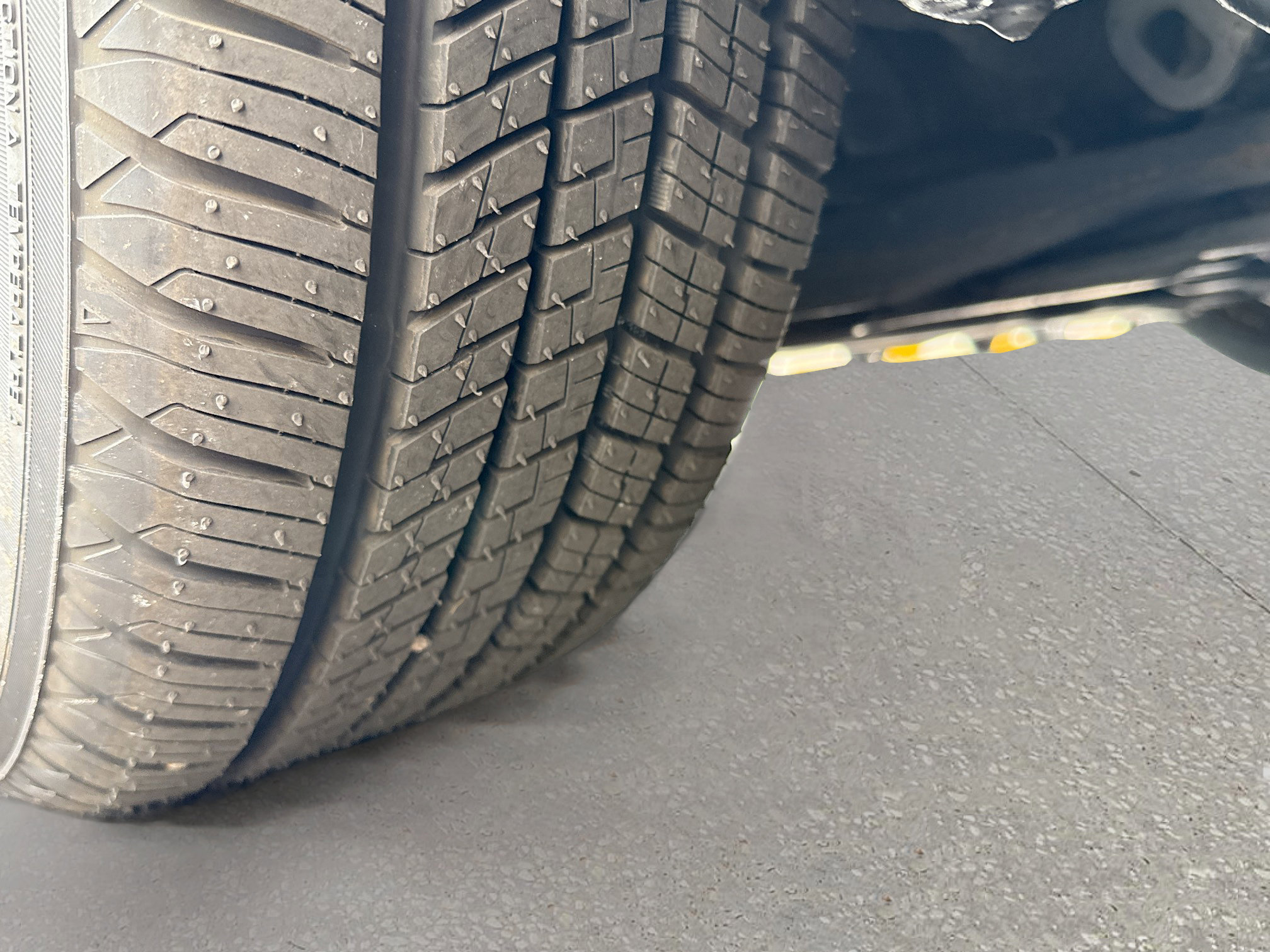 Used 2020 Toyota Corolla LE image 39