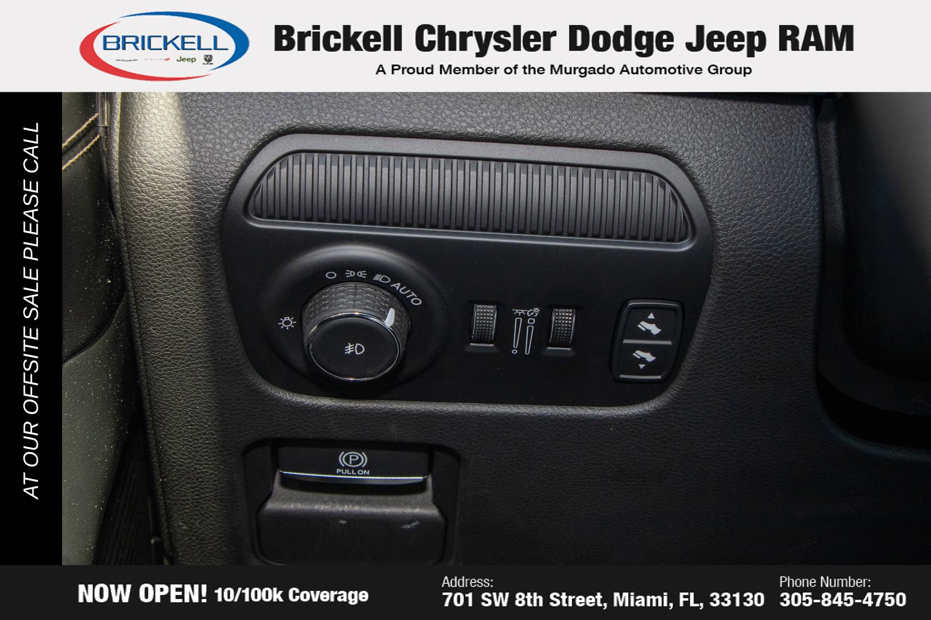 Used 2024 Jeep Wagoneer L Series II w/ Flexible Seating Group AWD/4WD image 28