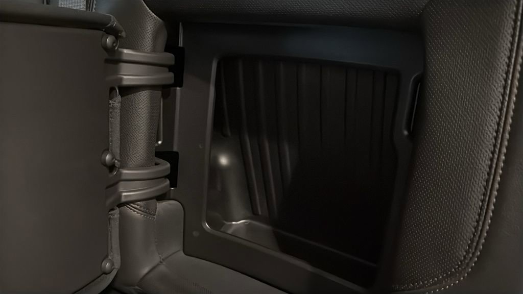 Used 2024 GMC Sierra 2500 AT4 w/ AT4 Premium Plus Package image 19