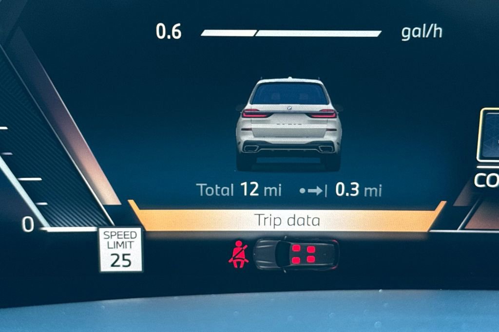 New 2026 BMW X7 xDrive40i w/ M Sport Package image 31