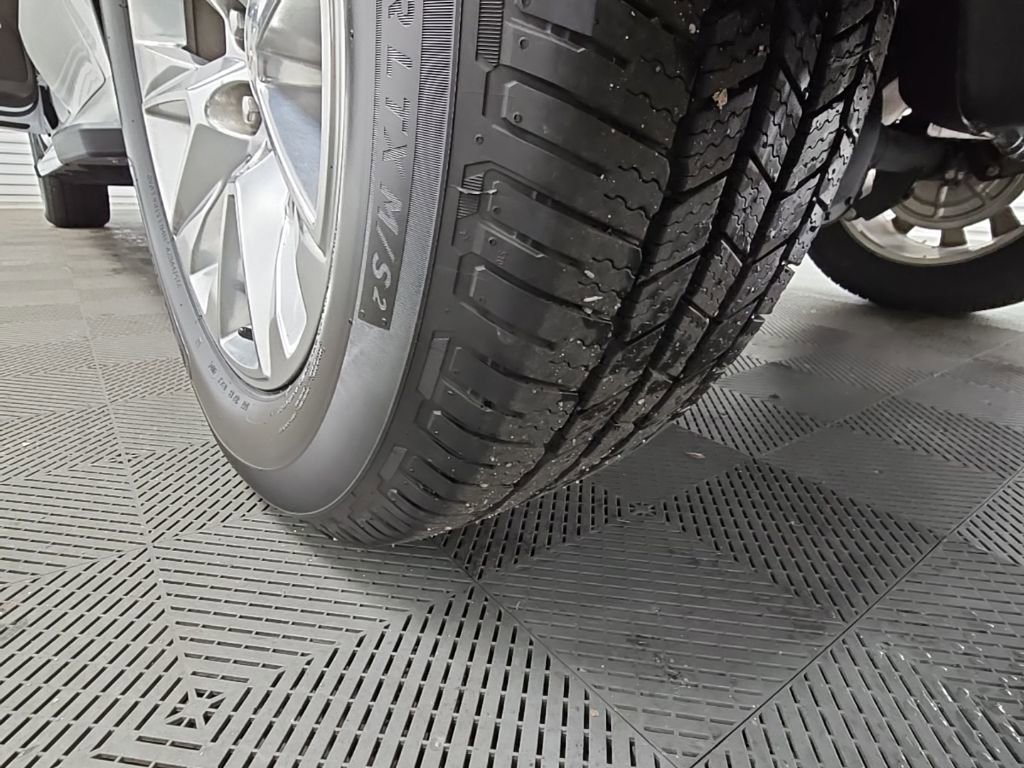 Used 2020 Chevrolet Silverado 1500 LTZ w/ LTZ Premium Package image 48