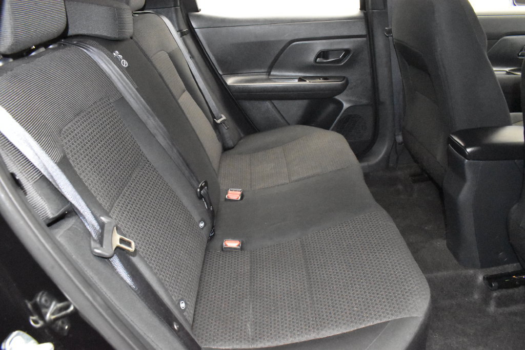 Used 2025 Nissan Kicks S AWD/4WD image 26