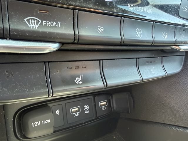Used 2020 Hyundai Santa Fe SEL w/ Convenience Package AWD/4WD image 16