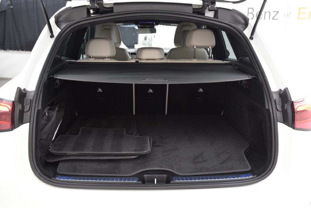 Certified 2025 Mercedes-Benz GLC 350e 4MATIC image 29