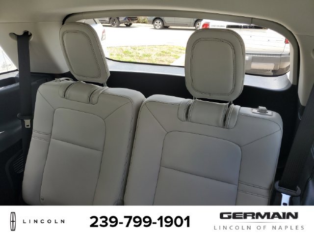 New 2026 Lincoln Aviator AWD image 20