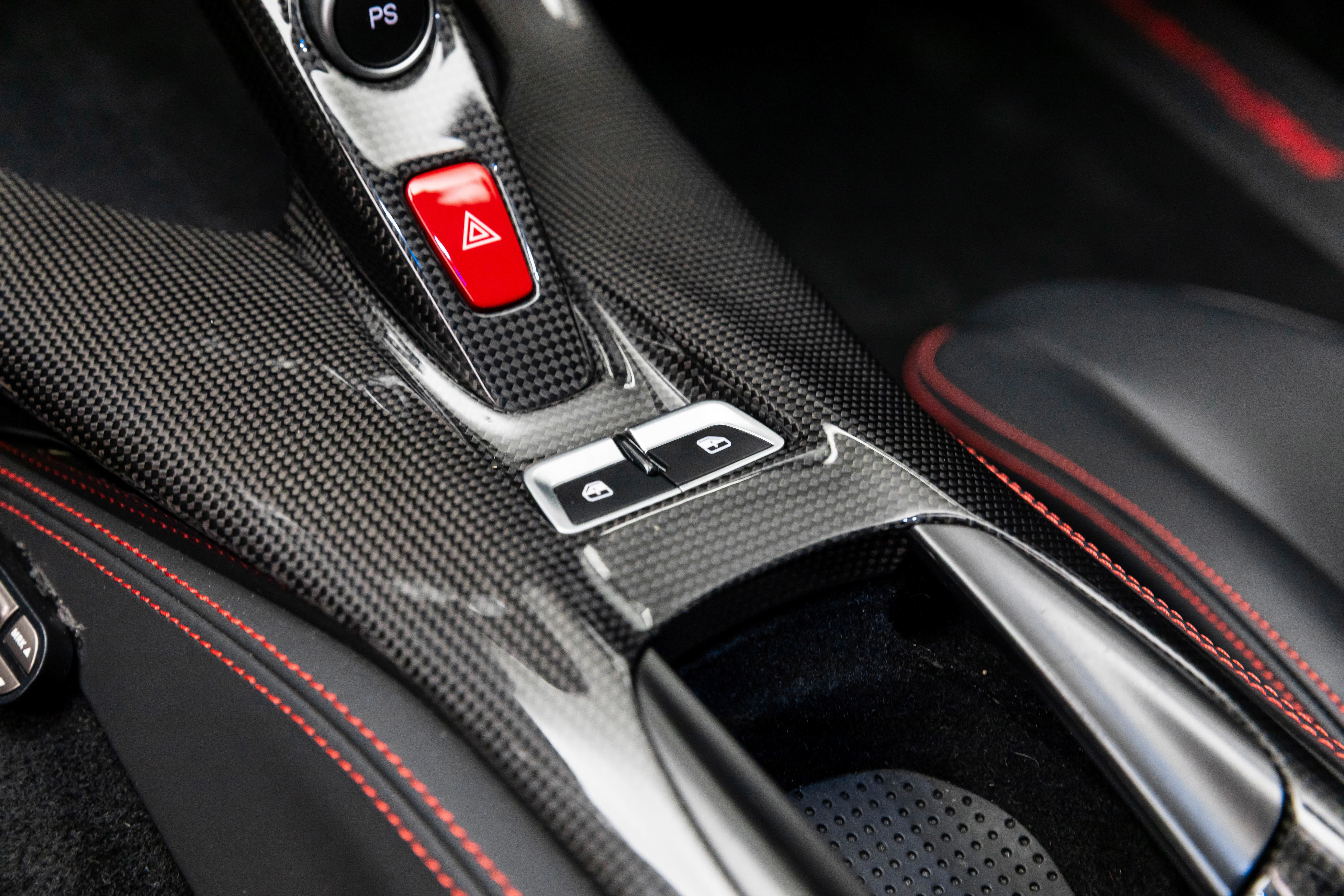 Certified 2019 Ferrari 812 Superfast image 31