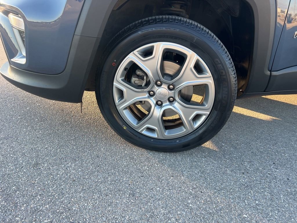 Certified 2020 Jeep Renegade Limited AWD/4WD image 25