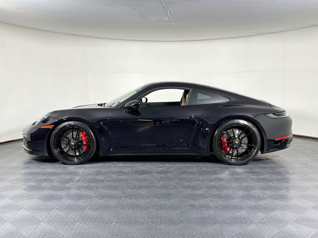 Certified 2024 Porsche 911 Carrera GTS RWD image 2