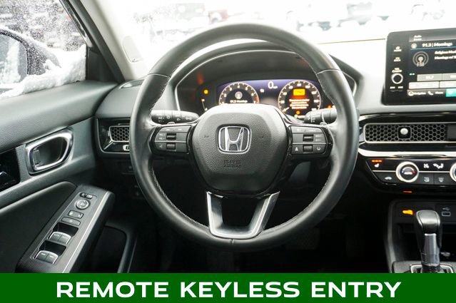 Used 2022 Honda Civic Touring image 10