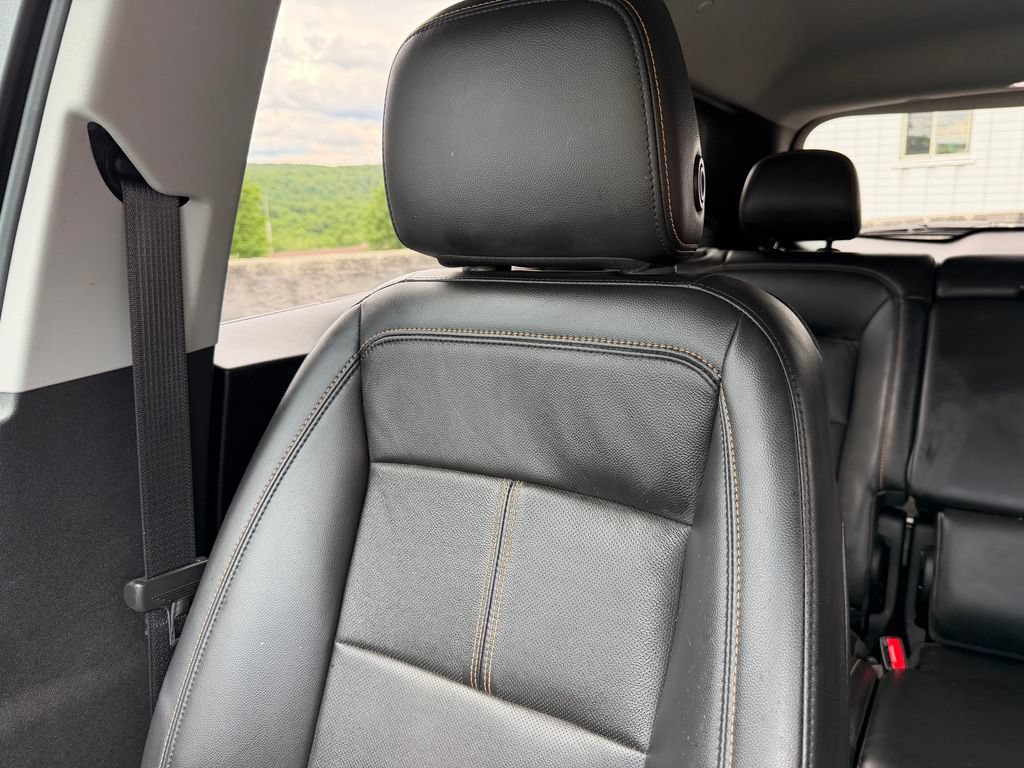 Used 2022 Chevrolet Equinox Premier AWD/4WD image 21