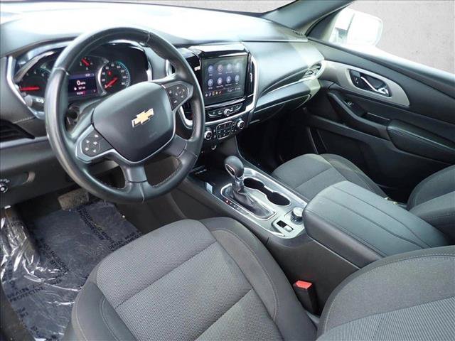 Used 2023 Chevrolet Traverse LT AWD/4WD image 11