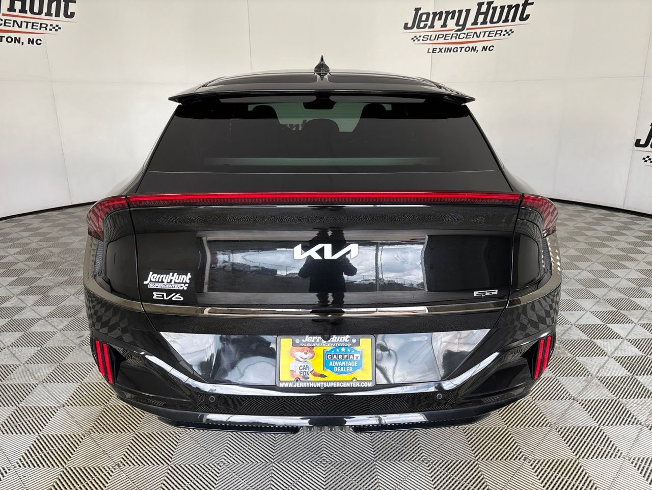 Used 2023 Kia EV6 GT AWD/4WD image 4