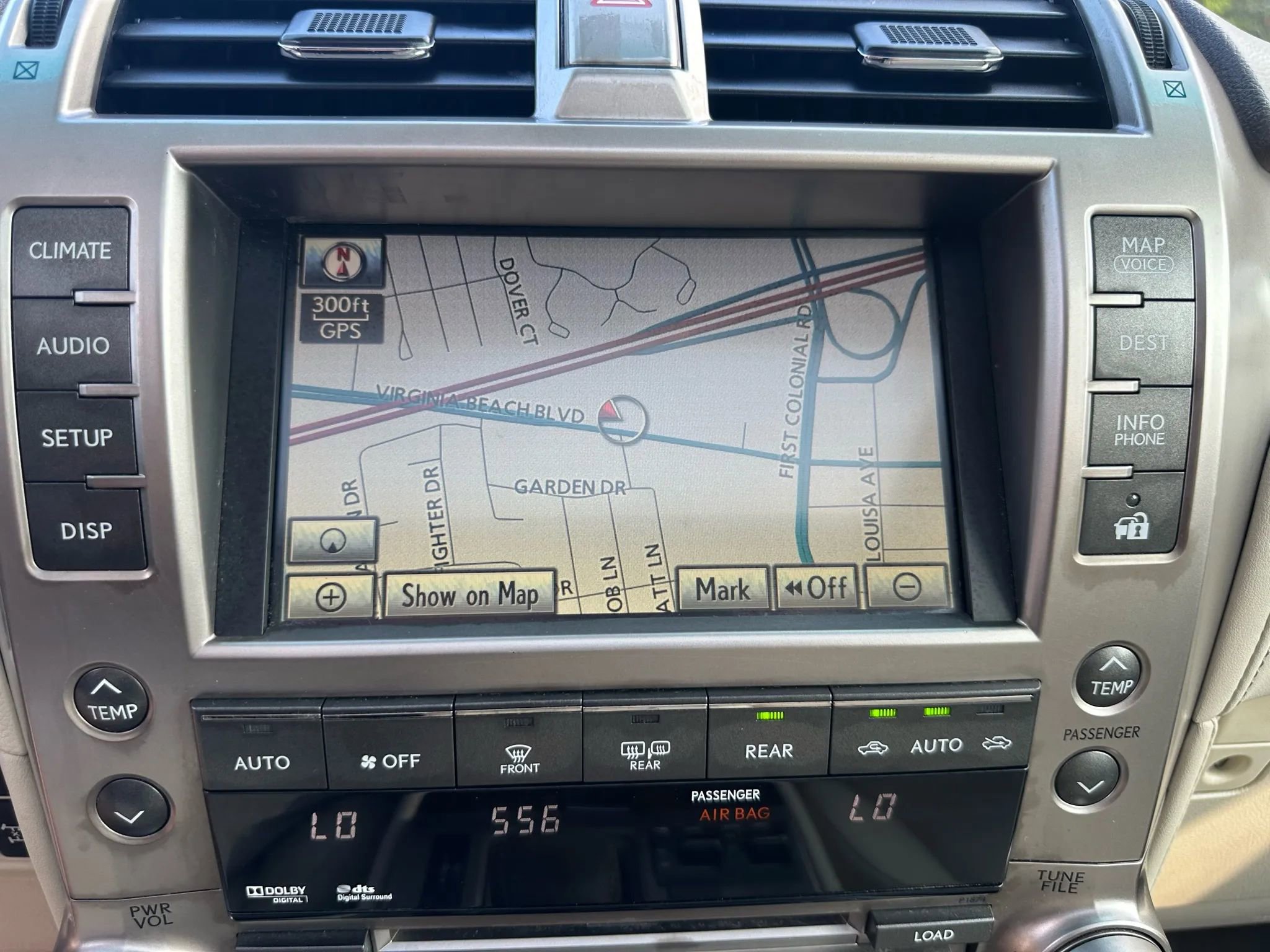 Used 2011 Lexus GX 460 image 33