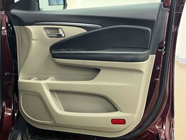 Used 2022 Honda Pilot Special Edition image 30