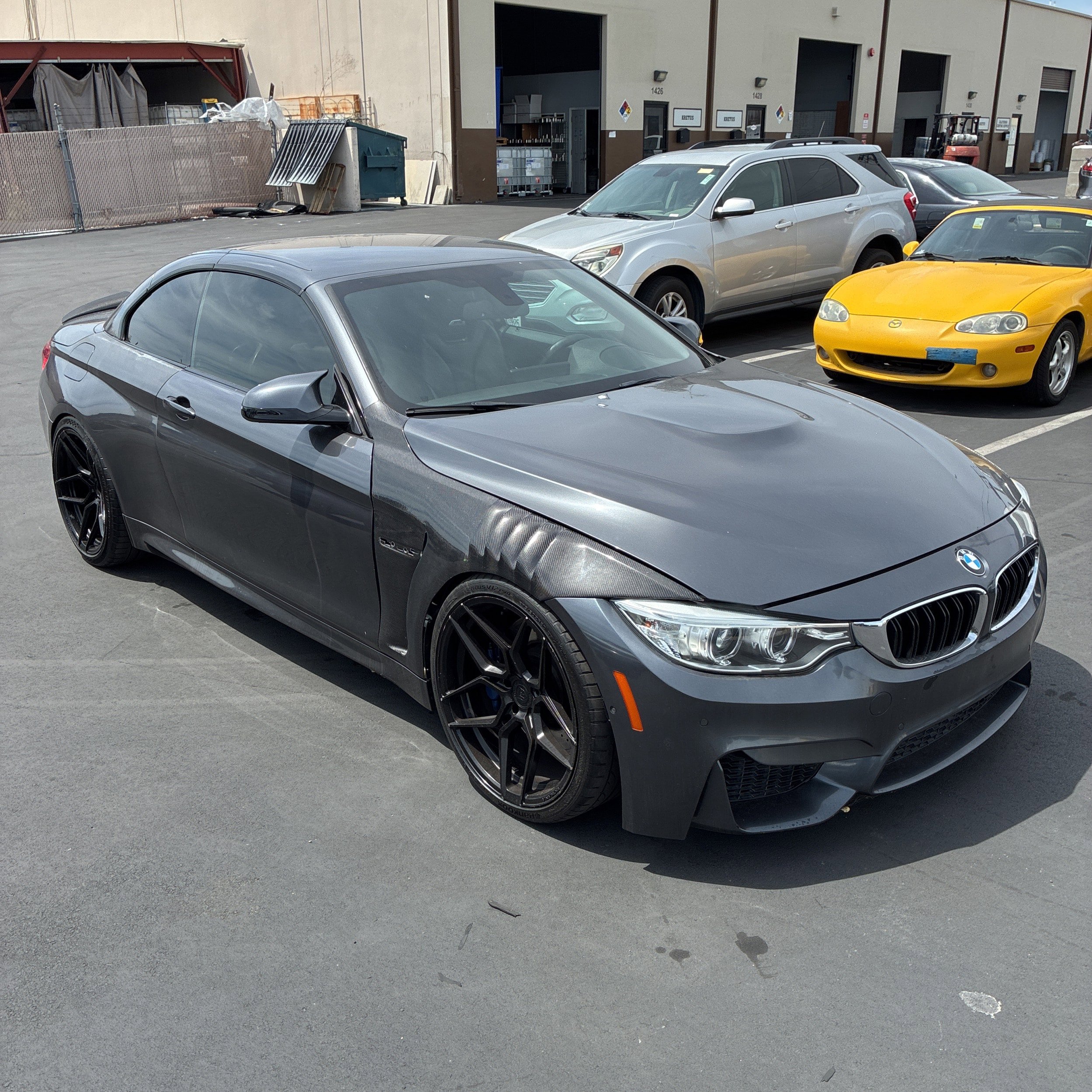 Used 2016 BMW M4 Convertible RWD image 5