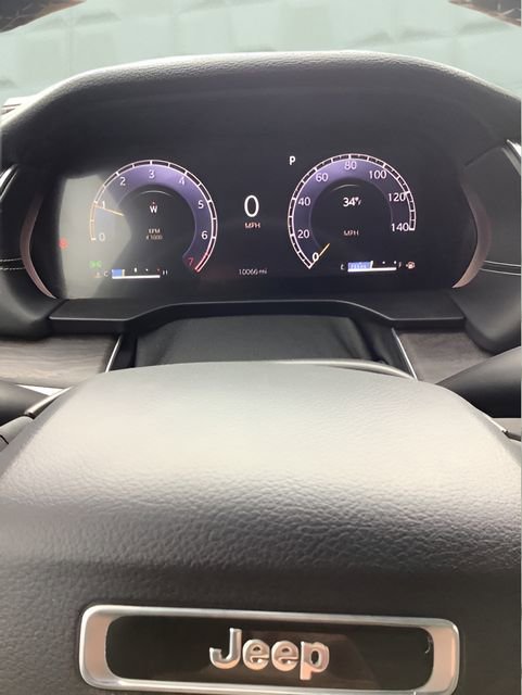 Certified 2024 Jeep Grand Cherokee Limited image 22