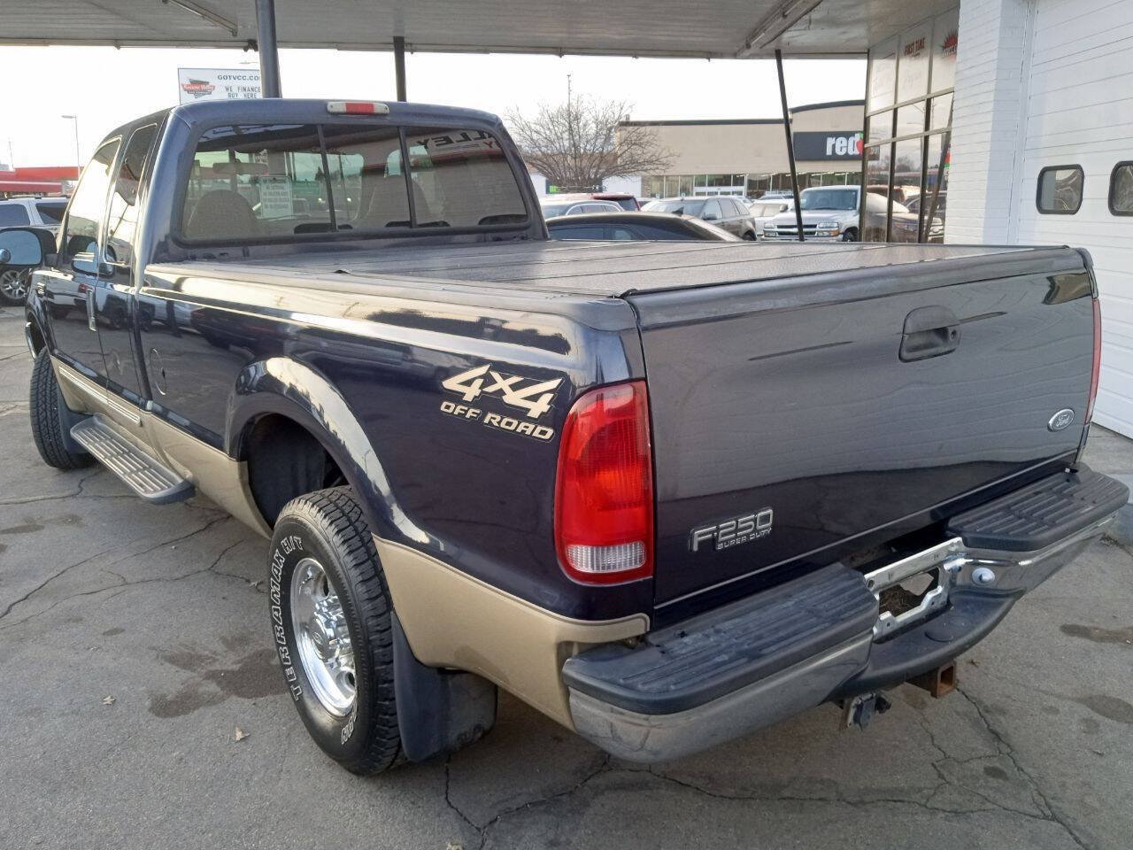 Used 2000 Ford F250 Lariat AWD/4WD image 4