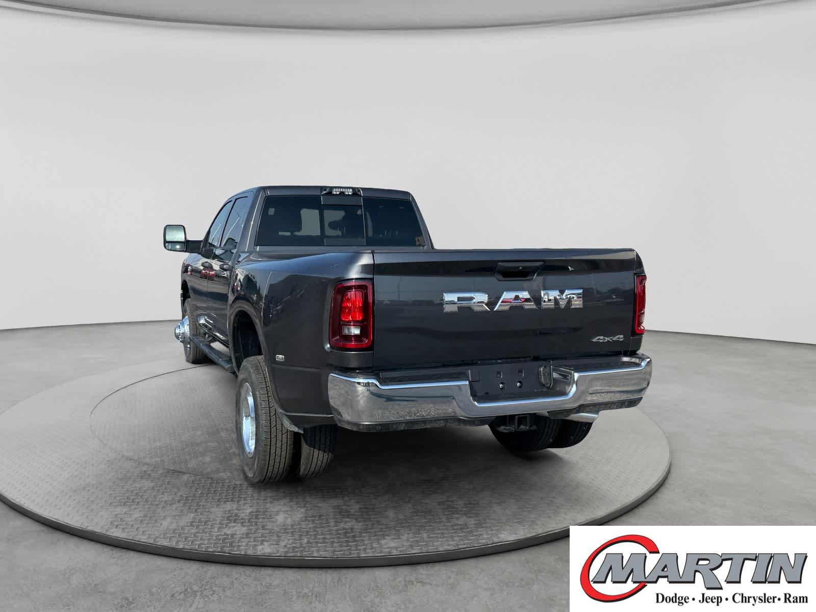 New 2027 RAM 3500 Tradesman AWD/4WD image 7
