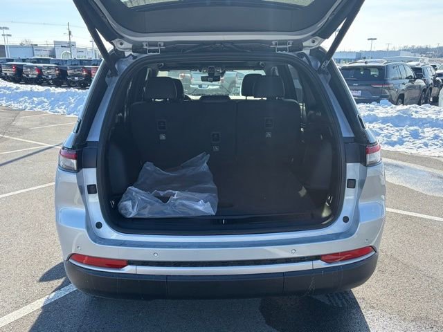 New 2026 Jeep Grand Cherokee Limited w/ Luxury Tech Group II image 7