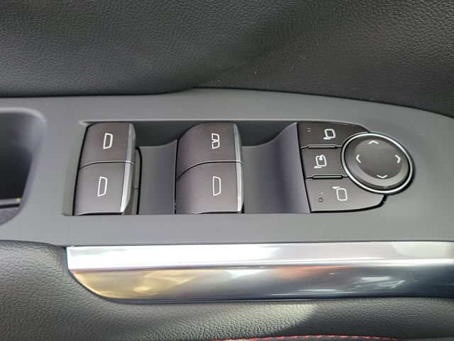 Certified 2026 Chevrolet Traverse RS FWD image 21
