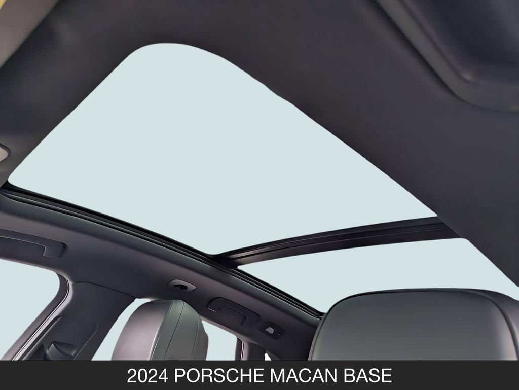 Used 2024 Porsche Macan AWD/4WD image 17