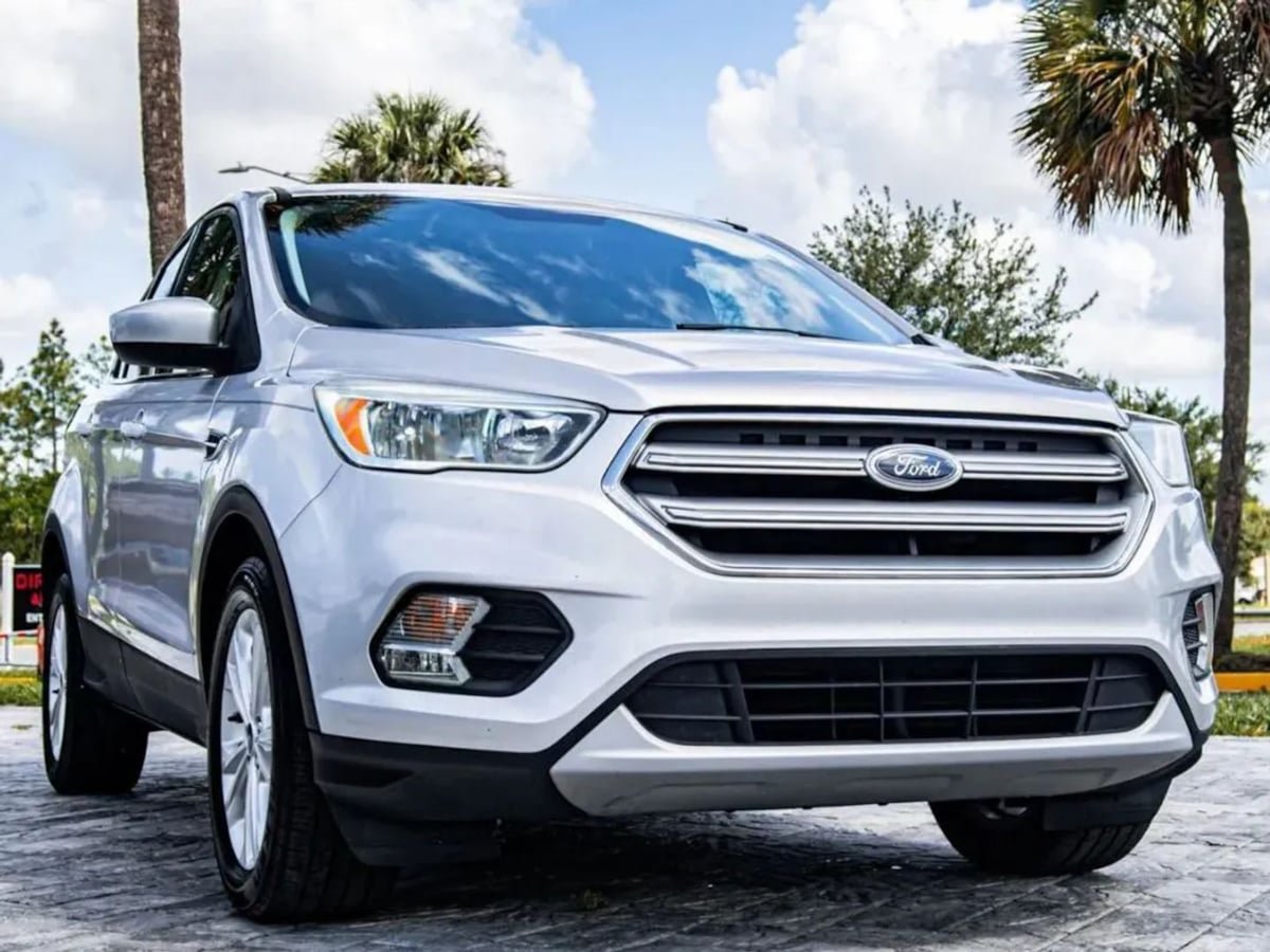 Used 2017 Ford Escape SE