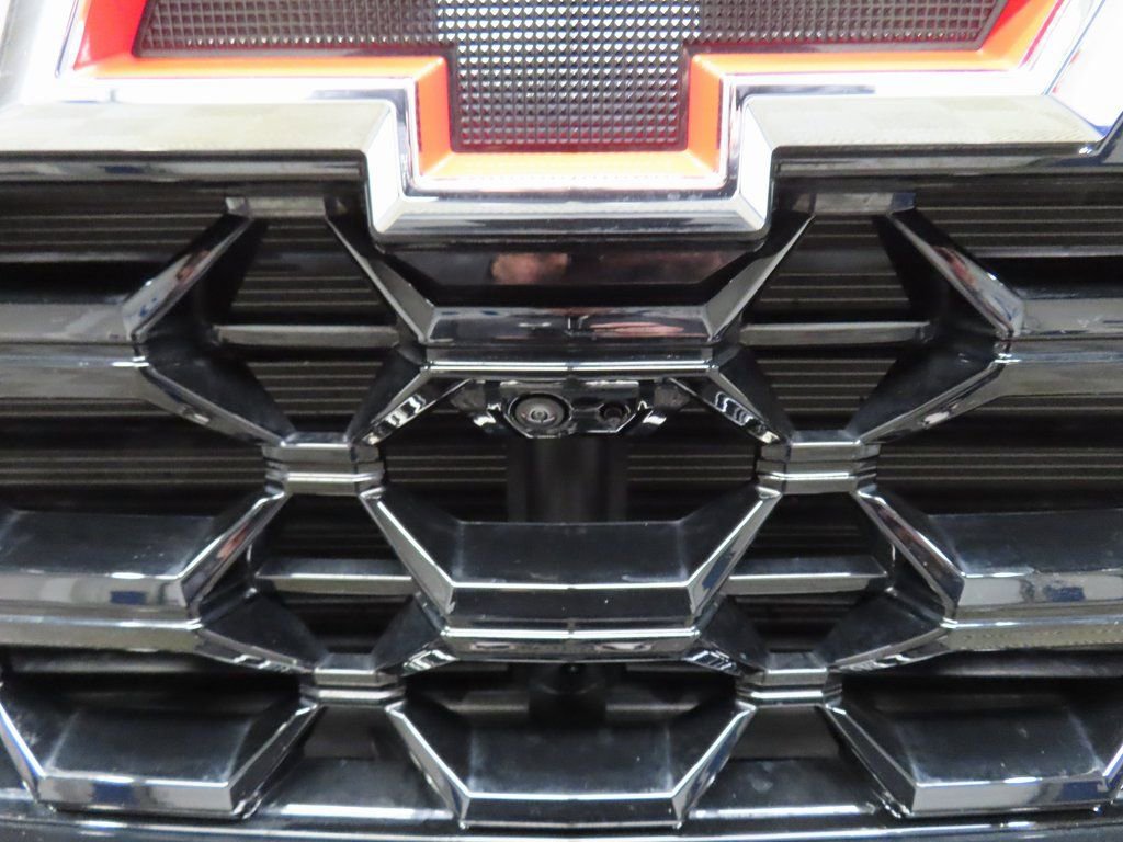 Used 2024 Chevrolet Silverado 2500 ZR2 w/ Technology Package image 56