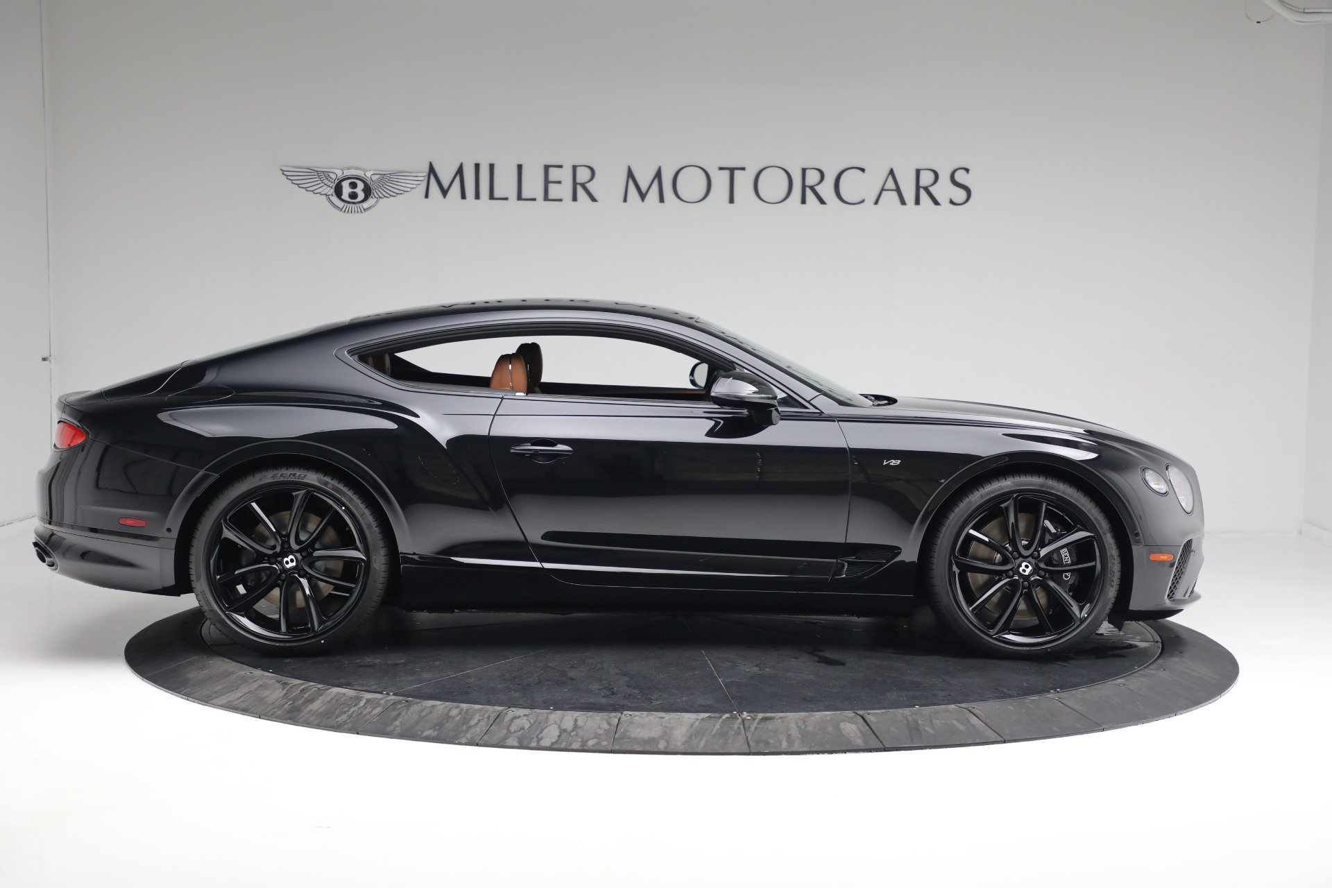 Certified 2022 Bentley Continental GT AWD/4WD image 7