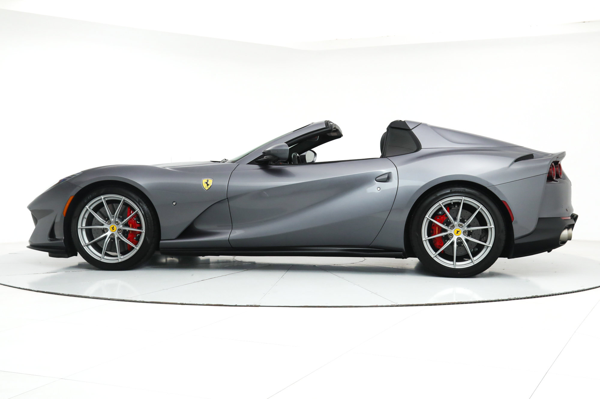 Certified 2021 Ferrari 812 GTS RWD image 4