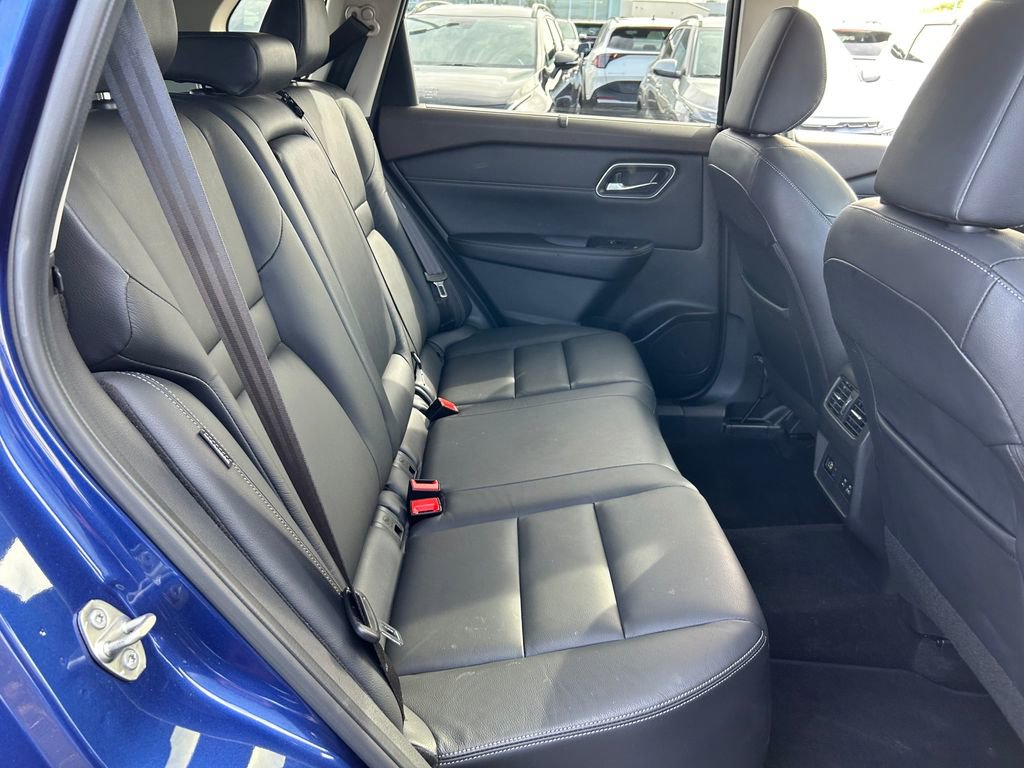 Used 2021 Nissan Rogue SL image 25