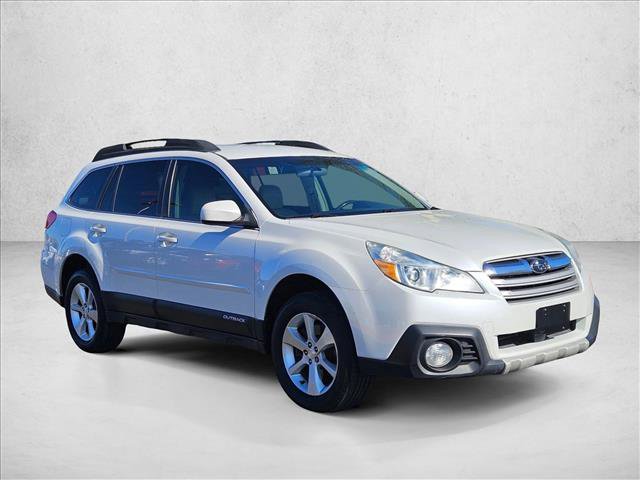 Used 2013 Subaru Outback 3.6R Limited image 3