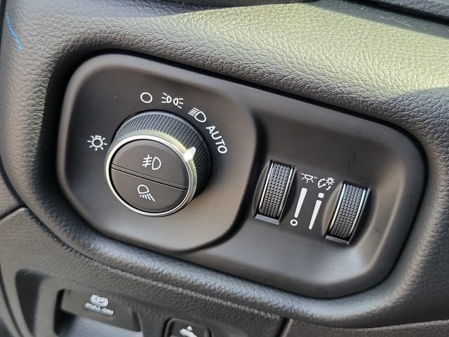 New 2026 RAM 1500 Big Horn AWD/4WD image 16