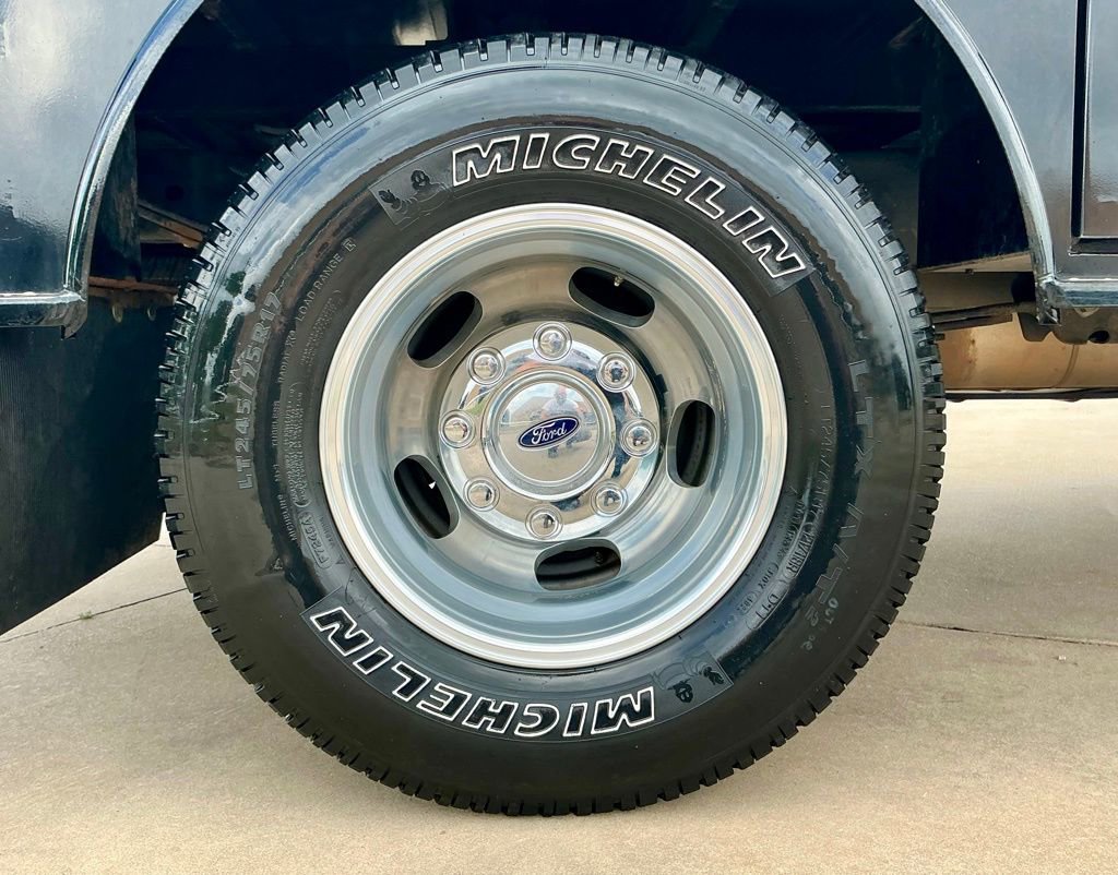 Used 2023 Ford F350 XLT w/ 360-Degree Camera Package image 23