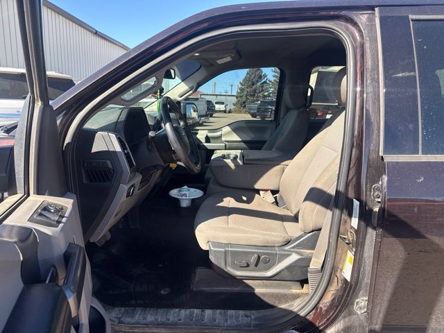 Used 2019 Ford F150 XLT w/ Equipment Group 302A Luxury AWD/4WD image 3
