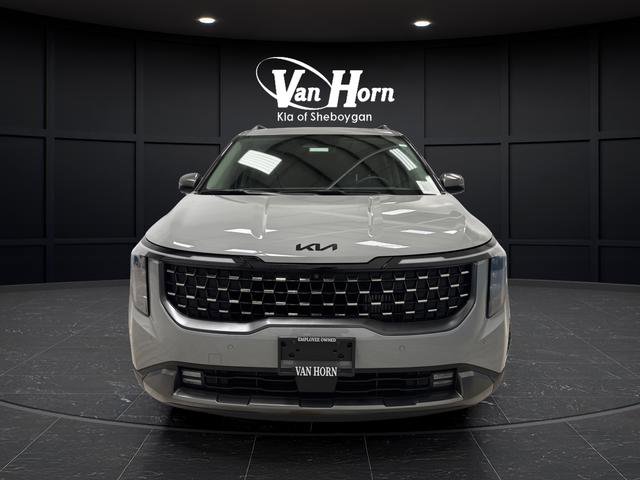 Used 2025 Kia Carnival SX w/ SX Dark Edition Package image 12