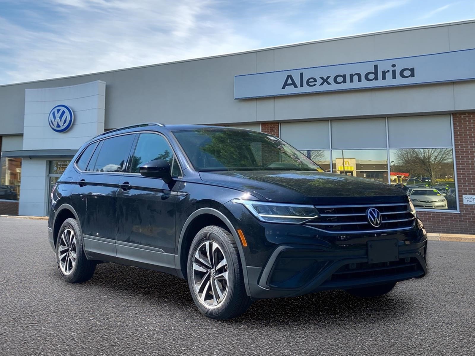 Certified 2022 Volkswagen Tiguan S